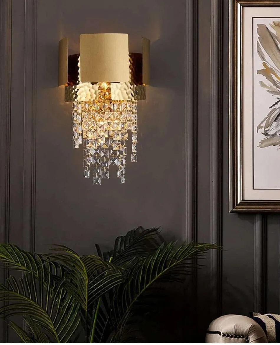 Crystal Glow Wall Lamp