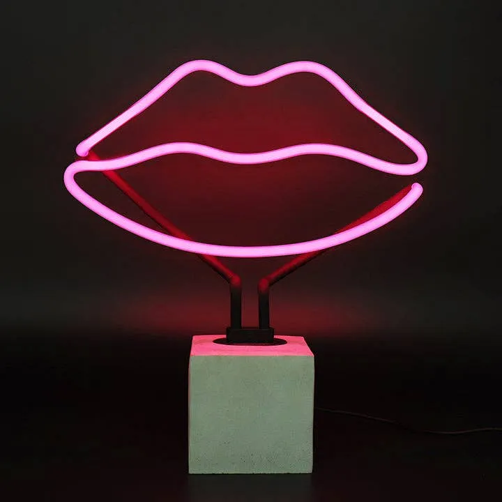 Neon 'lips' Sign