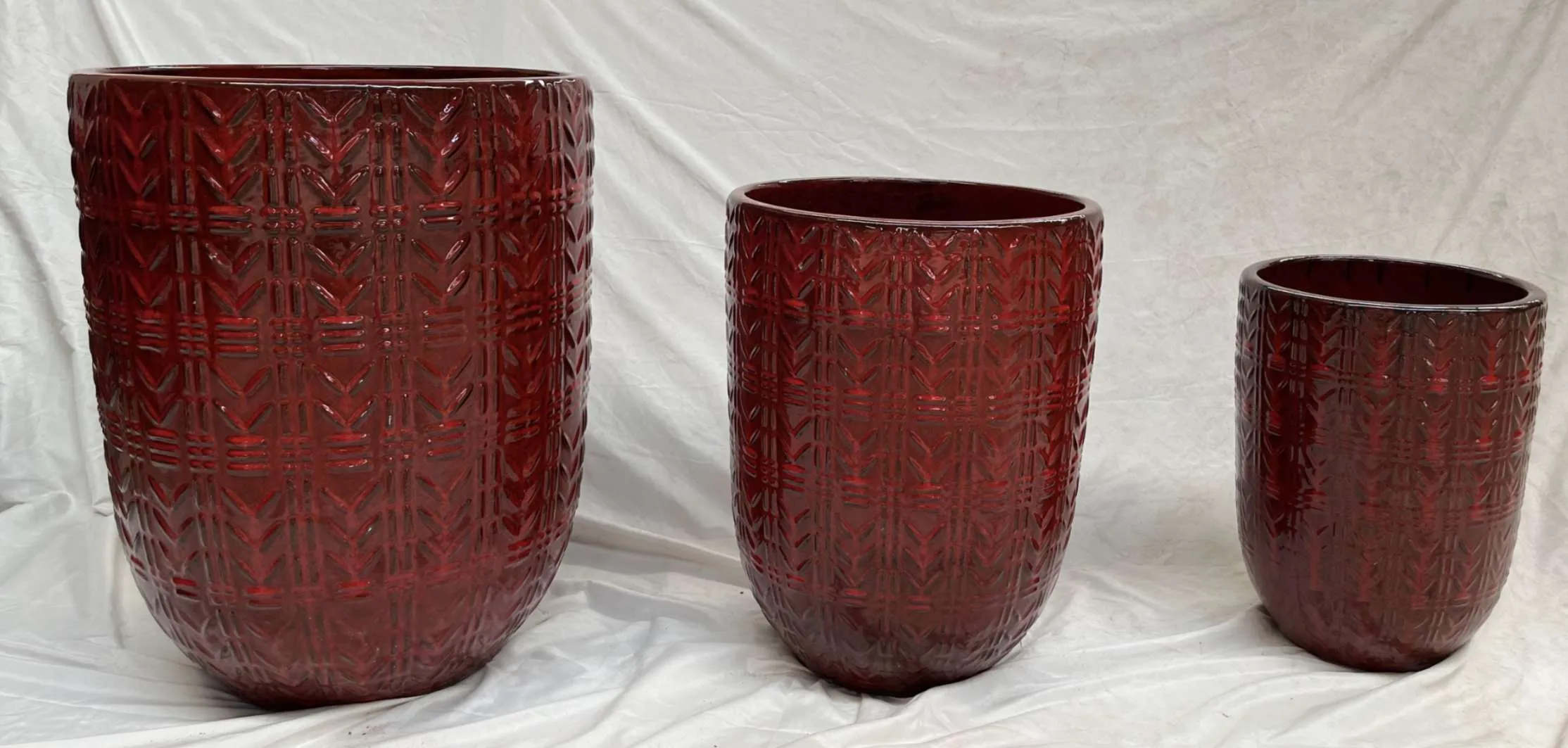 Pack of 3 Glazed Ceramic Pots with Self-Patterned Round Planters - Modern Red and Black Finish