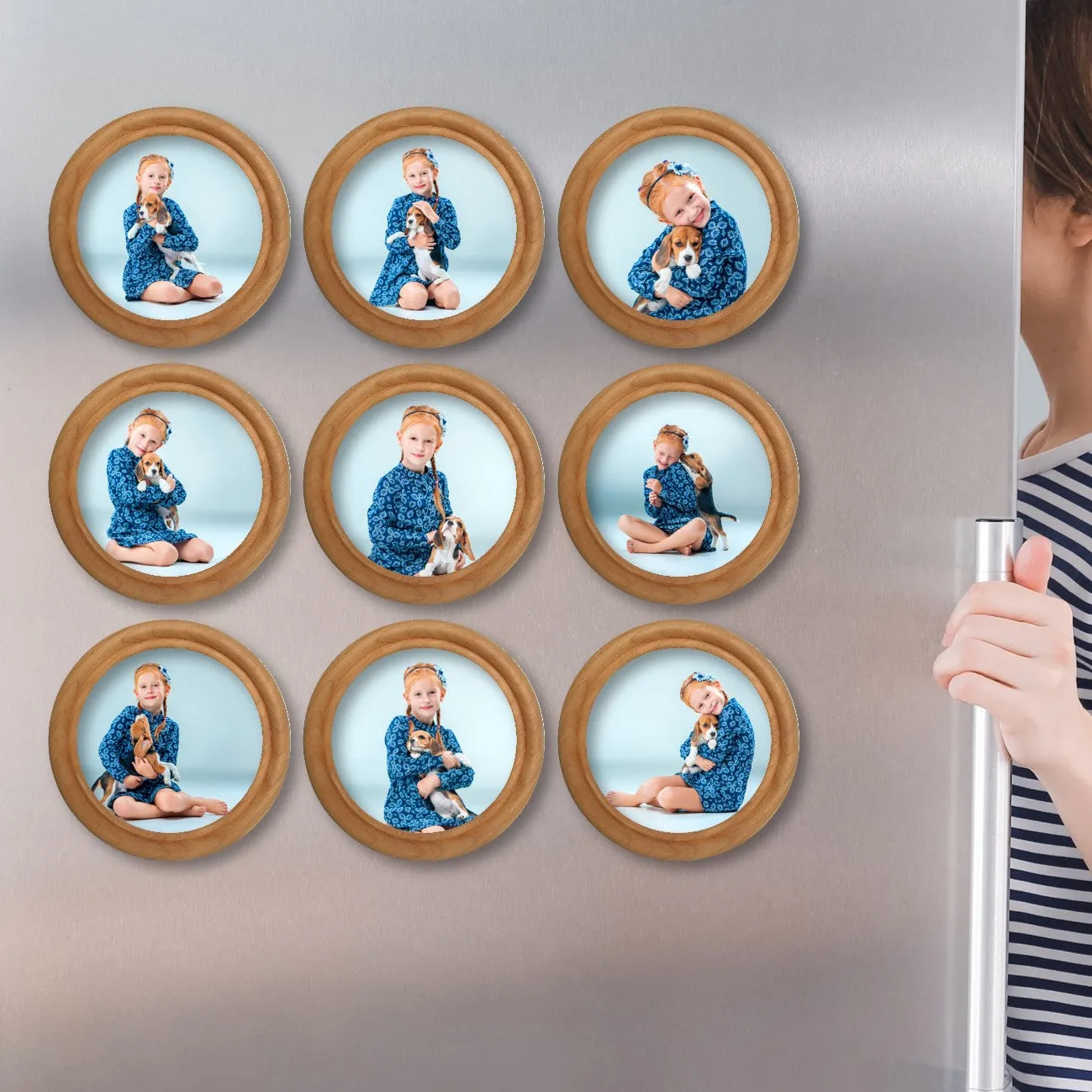 Round Virtual Framed Photo Magnets Set of 9 (Medium Wood Look-alike)